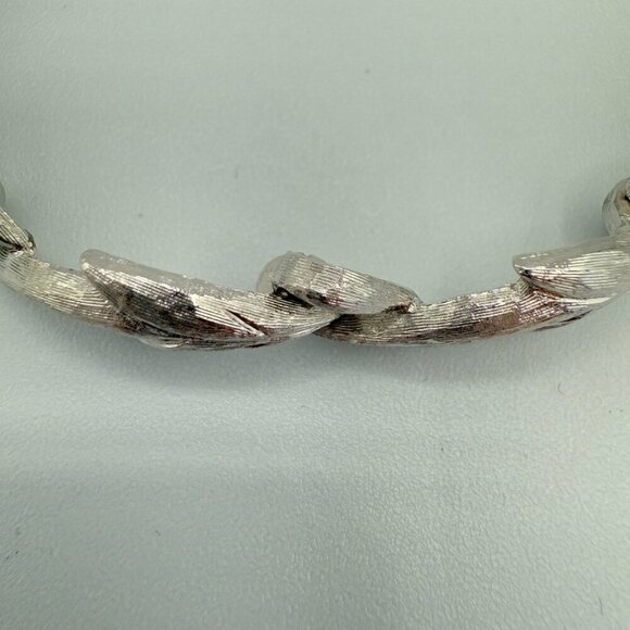 Vintage Monet Brushed Silver Leaf Design Bracelet with Safety Clasp - Picture 9 of 16
